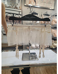 에블린(D컬렉션)브라이덜무드_스커트 가터 EBFCE4914D