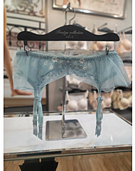 에블린 스파클링썸머P_가터 EBFCE3604P