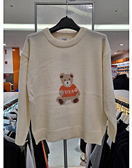 [에꼴리에] 22D5086 곰돌이 자카드 라운드 니트티