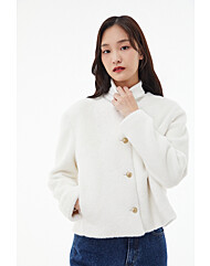 AP4FJA61 골드 버튼 라운드 넥 페이크퍼 자켓