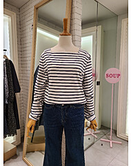 OZ3LTT0(단가라 스퀘어넥 티셔츠)