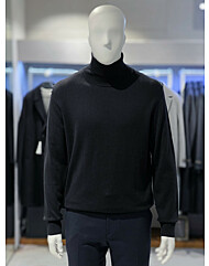 트루젠 (캐시미어+) 블랙 풀터틀넥 기본핏 니트티셔츠 2344SP120450