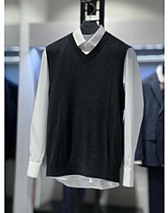 트루젠 (캐시미어+) 블랙 브이넥 기본핏 남자 니트조끼 2344SP010450