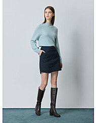 CC collect.  패딩 로고 자수 미니 스커트_C244PSD841