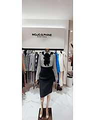 모조에스핀  J194MSC040  프릴 쉬폰블라우스