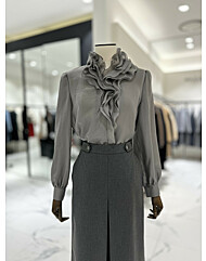 모조에스핀 프릴넥 블라우스 S254MSC021