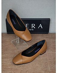 [세라] (2color)여성 스퀘어토 사선라인 단화 펌프스 (2cm) A22P461