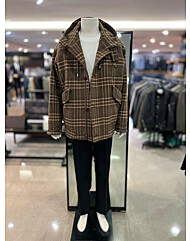 리버클래시[차운우 PICK] 브라운 오버핏 체크 후드 코트 LJW21211