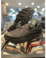 네파 남녀공용 휘슬라이저 어텀 기능성 트레킹화 7LE7630