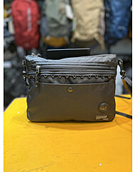 여성 아웃도어 캐주얼 가방 이지숄더백 2MQKSX3906-BK