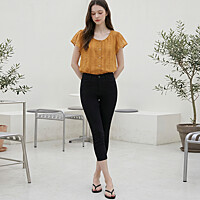 KARRA 모던슬림7부카프리팬츠_A6M0743