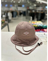 꼬모니노즈 [CN]25SS BUCKET HAT(WW9N3TFAC101)