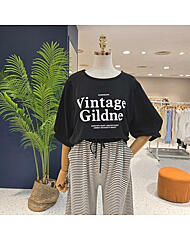 C24E7FTS053_찰랑 레터링 라운드 블라우스