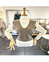 DP9WKV06_브이티지니트조끼