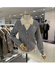 A25SW5451_카라 배색 꽈배기 니트