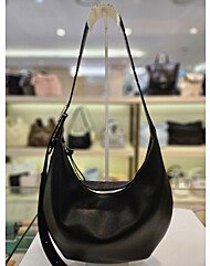 오야니 크레센트 숄더크로스백 OBFBSD22009