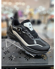 밸롭 남여공용 다이얼 경량 트래킹화 트레일시닉 다이얼 블랙 BC3STKU001BK