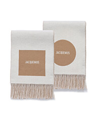 자크뮈스 머플러 ACU00579AOT4044 015 레샤프 자카드 로고 프린지 머플러 당일발송