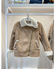 게스키즈 GUESSKIDS 여아용 베이지 에코레더 무스탕 G18KSJ080 세탁가능