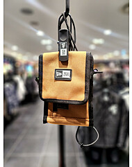 [정상상품]뉴에라 넥 파우치 라이트 브론즈 14212109